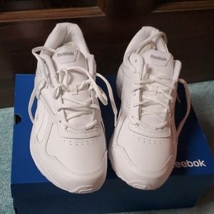 Walk ultra white sneakers